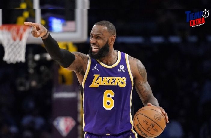 LeBron James con problemas con la directiva de los Lakers