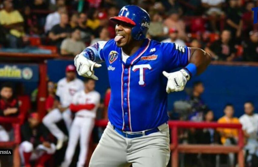 Tiburones de La Guaira decide el futuro de Yaiel Puig