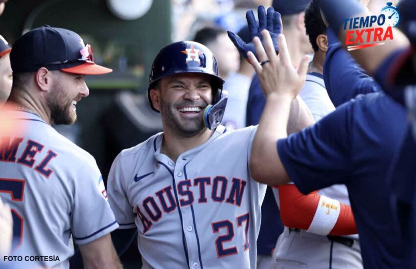 José Altuve sigue escalando en lista histórica de MLB