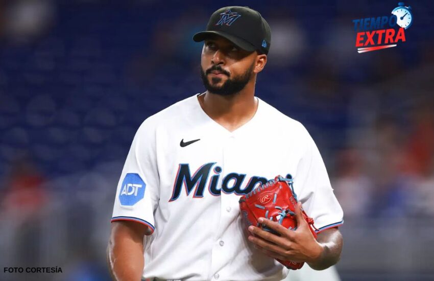 Sandy Alcántara en la mira de los San Diego Padres