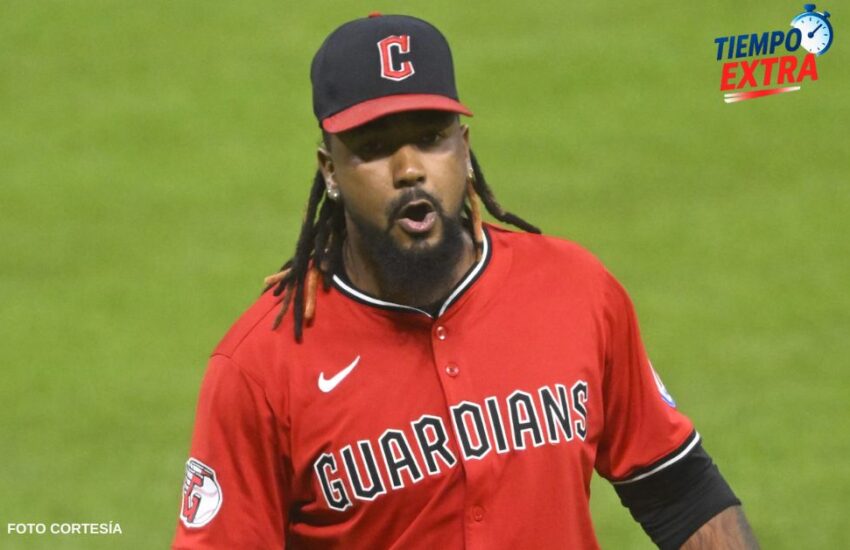 Emmanuel Clase y Luis Ortiz enfrentan cargos federales por manipulación de apuestas en MLB; podrían recibir hasta 65 años de prisión.