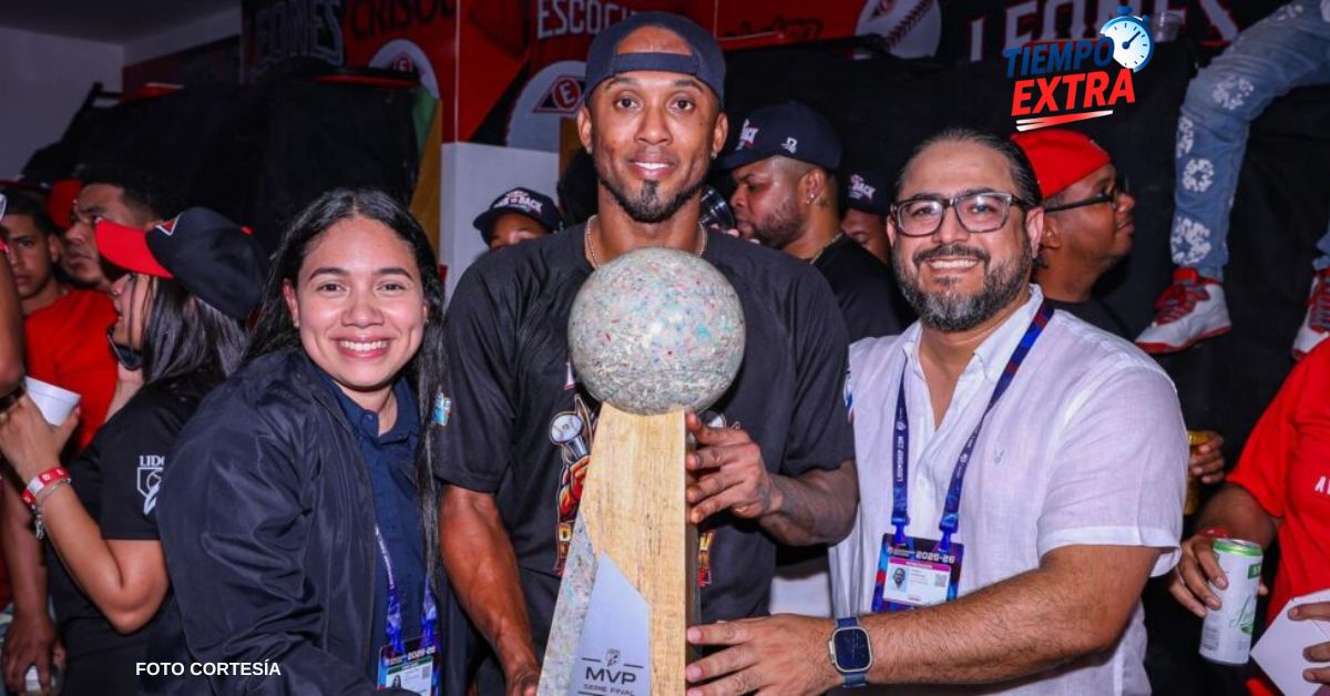 Alcides Escobar MVP de la Serie Final de Lidom con Leones del Escogido