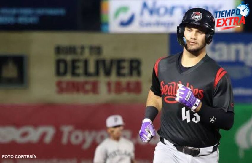 Josué Briceñño se compromete con los Leones del Caracas